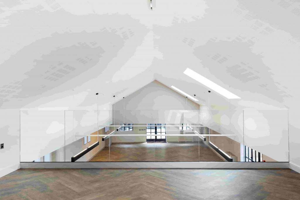 Peardon St - Tun Yard Office Space, London SW8 3BW
