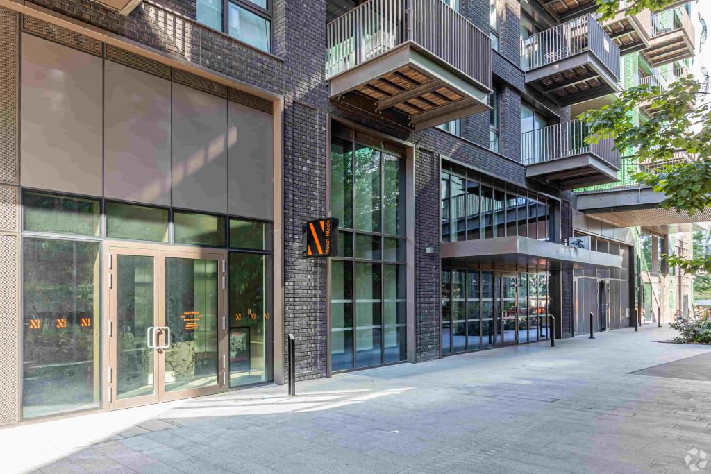 Viaduct Gardens-Embassy Gardens Legacy 2-Shopfront Retail/Residential Unit, London