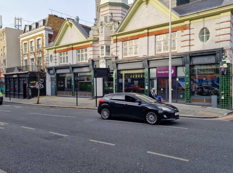 642 Wandsworth Rd - The Victoria - Bar/Nightclub, London SW8 3JW
