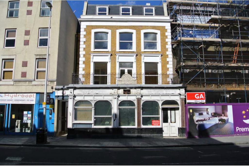 642 Wandsworth Rd - The Victoria - Bar/Nightclub, London SW8 3JW