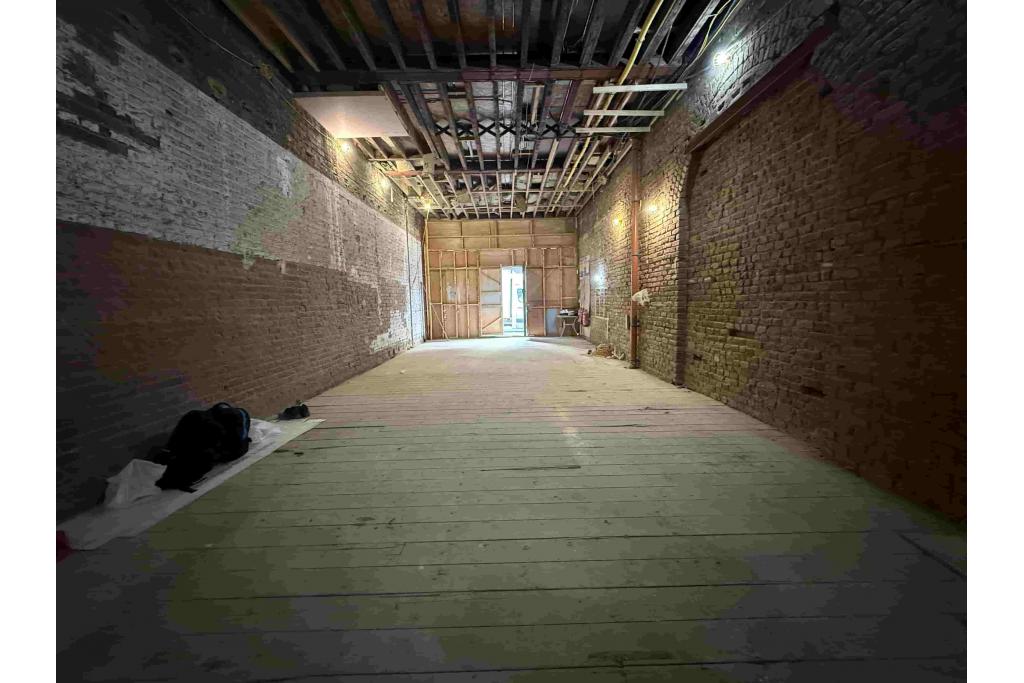 107 Westbourne Grove - Shopfront Retail/Residential, London W2 4UW