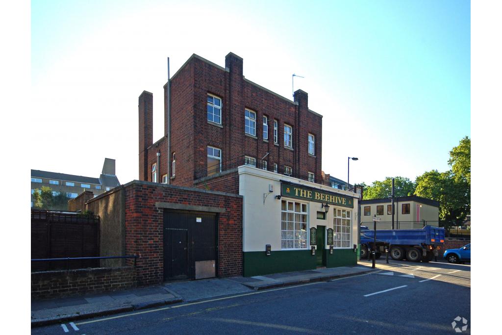 21 Bartholomew St - Spit & Sawdust, Bar/Nightclub, Southwark, London SE1 4AL