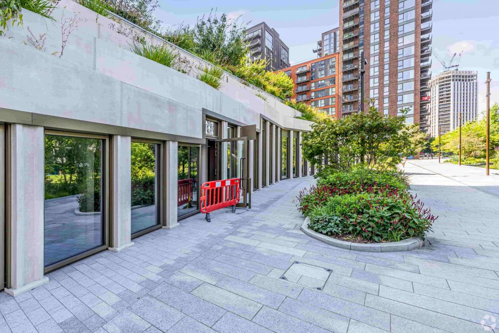 6 Carnation Way - Thames City Retail Space, Nine Elms, London SW8 5GZ