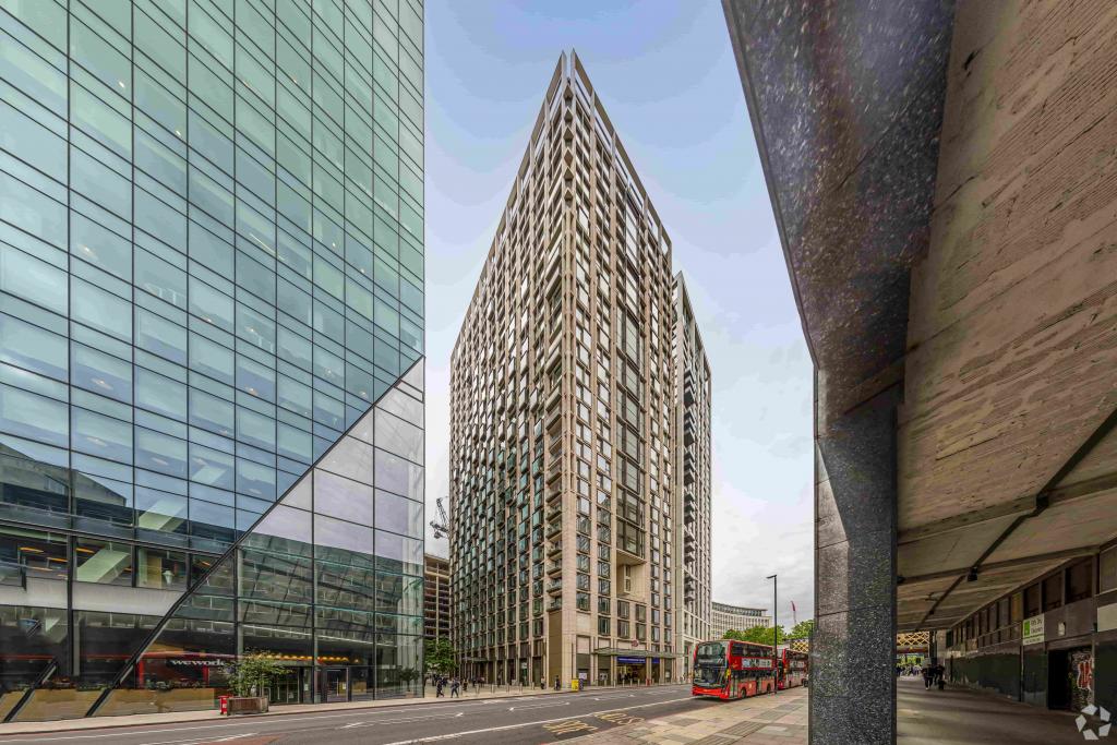 8-13 Casson Sq - Eight Casson Square Apartments, Southbank, London SE1 7NA