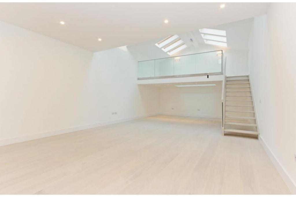 87 County St - Office Unit, Elephant & Castle, London SE1 4AD