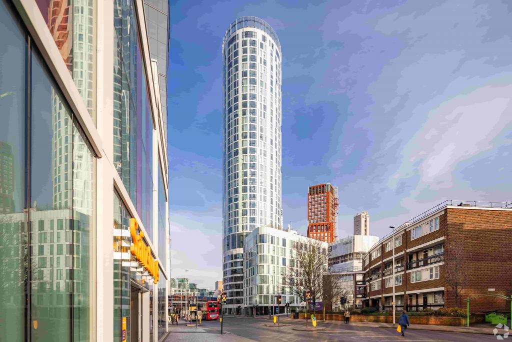 153 Wandsworth Rd - Sky Gardens, Apartments Unit, London SW8 2GB