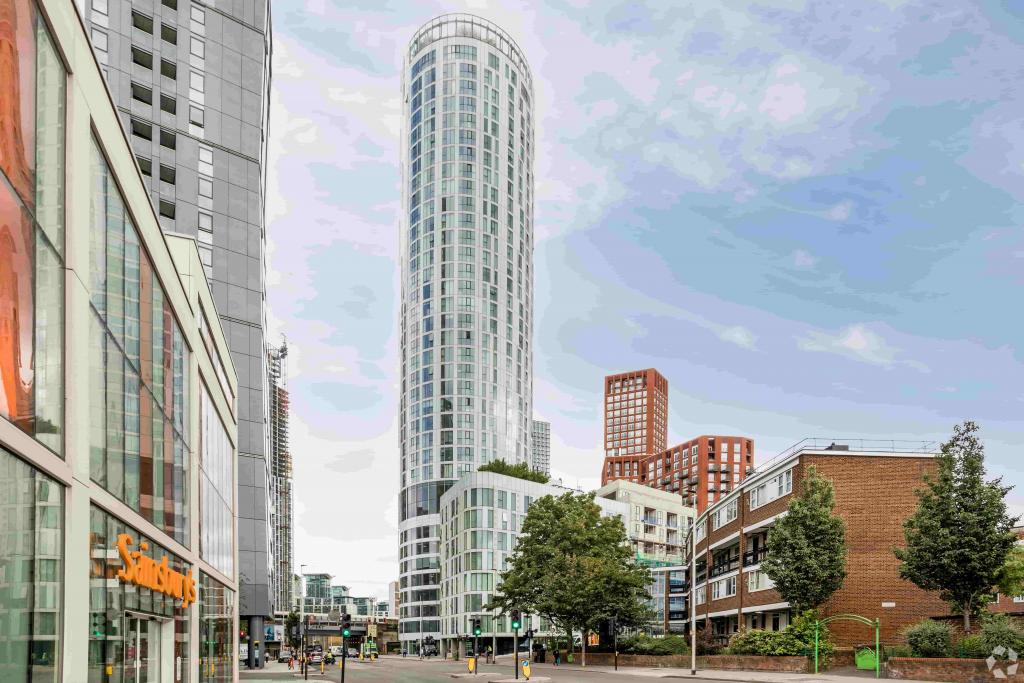153 Wandsworth Rd - Sky Gardens, Apartments Unit, London SW8 2GB