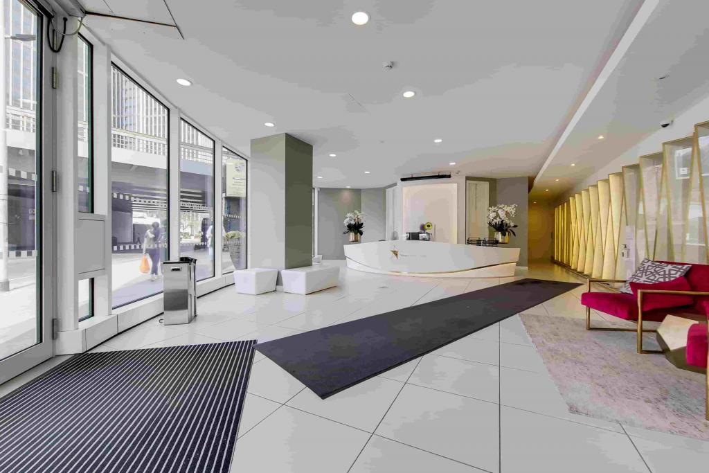 153 Wandsworth Rd - Sky Gardens, Apartments Unit, London SW8 2GB