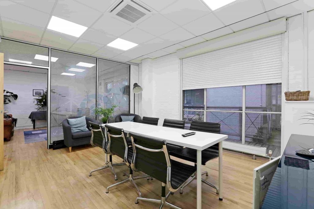 Crosby Row - Baden Place Office Space for Rent, London SE1 1YW
