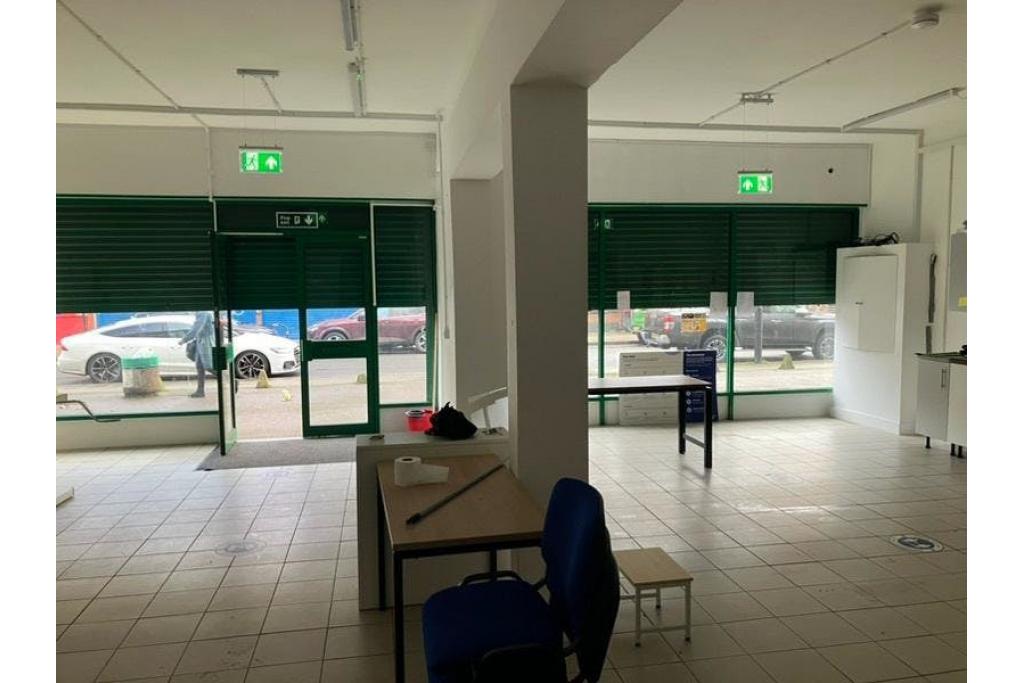 108-116 Dorset Rd - Shopfront Retail Space, Vauxhall, London SW8 1AA