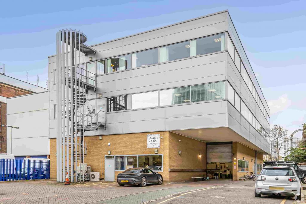 23-34 Ingate Pl - Light Manufacturing & Industrial Space, London SW8 3NS