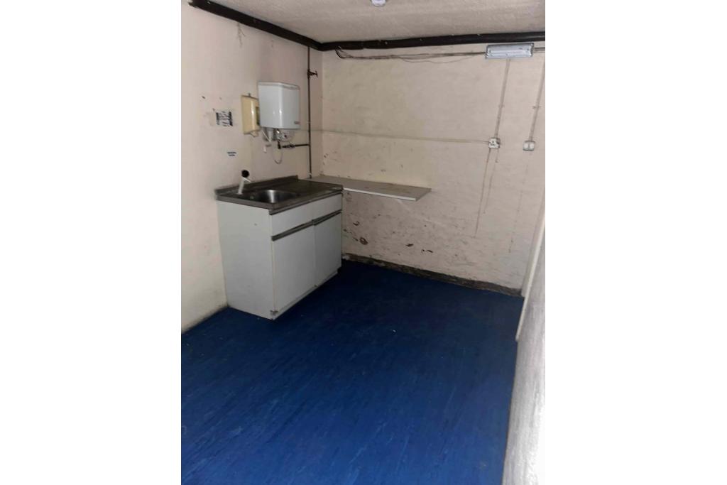 26 Kennington Rd - Shopfront Retail Unit, Lambeth, London SE1 7BL