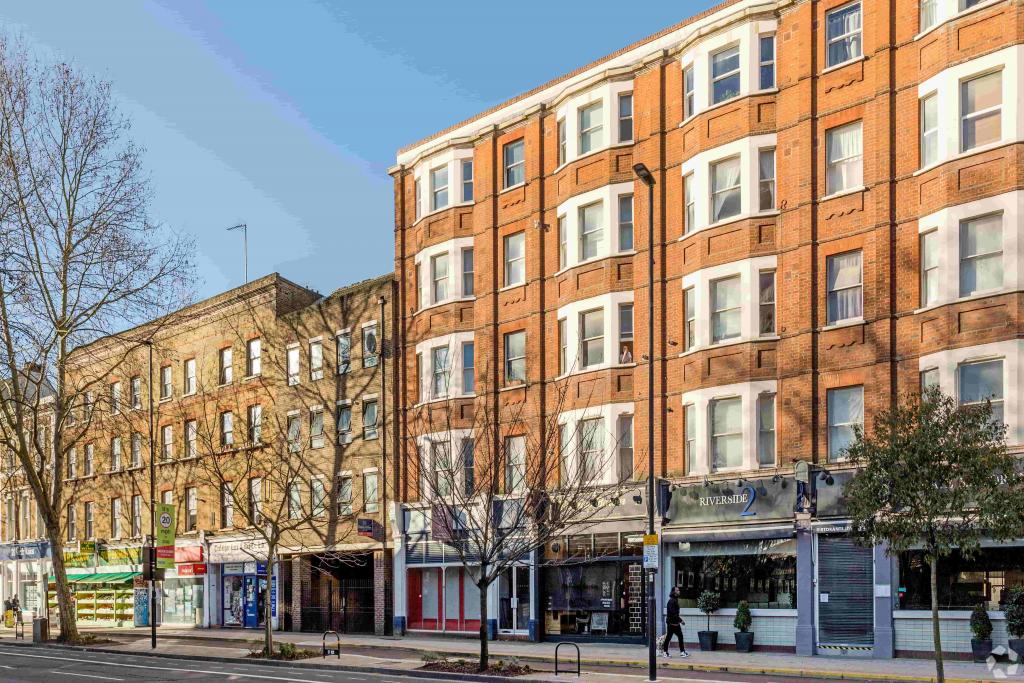 26 Kennington Rd - Shopfront Retail Unit, Lambeth, London SE1 7BL