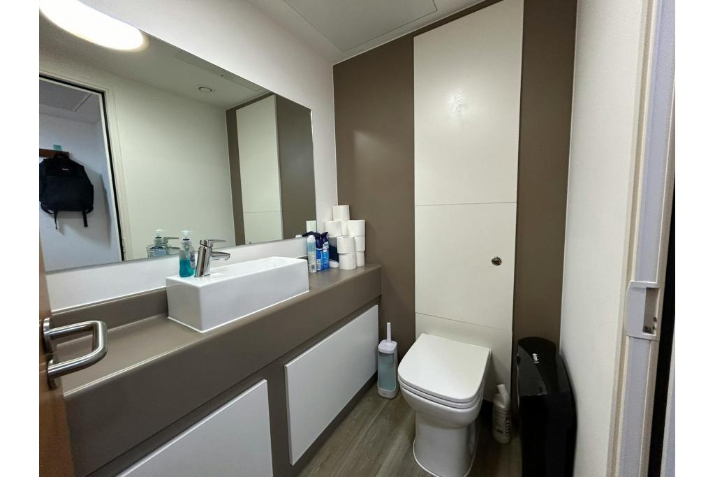 7 Leathermarket St - Artbrand Studios Office Space for Rent, London SE1 3HN