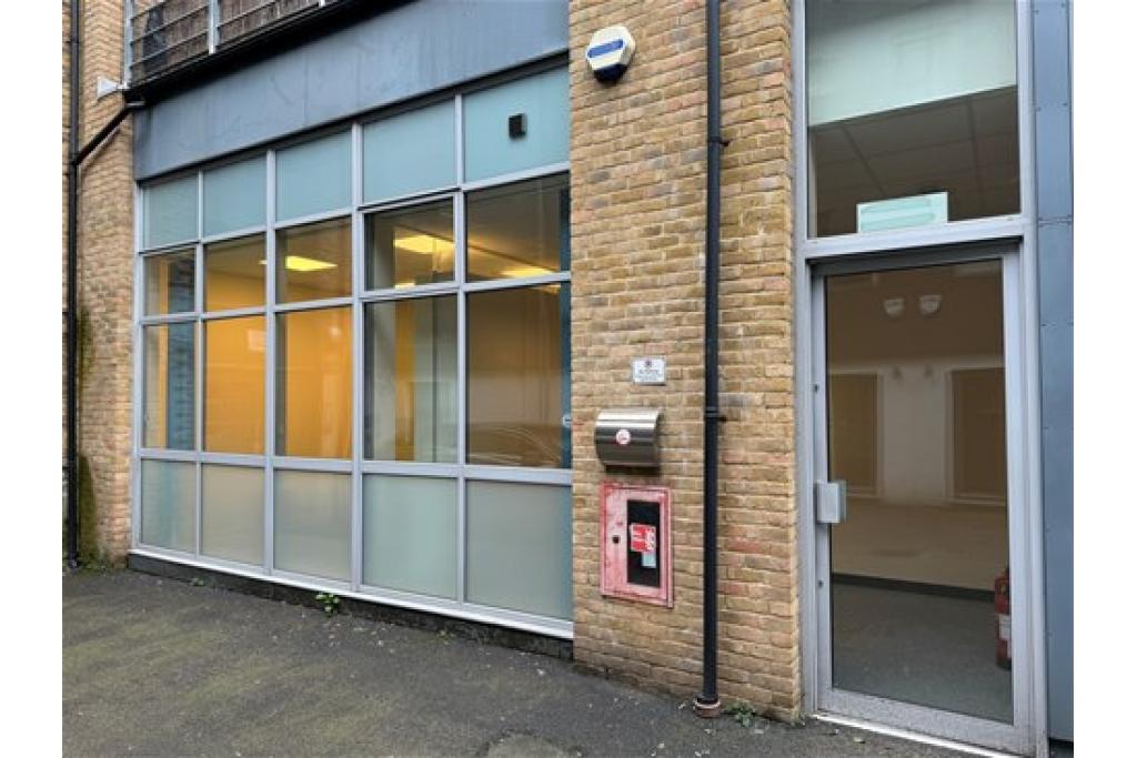 217 Long Ln - Coach House Mews Office Unit, London SE1 4PR