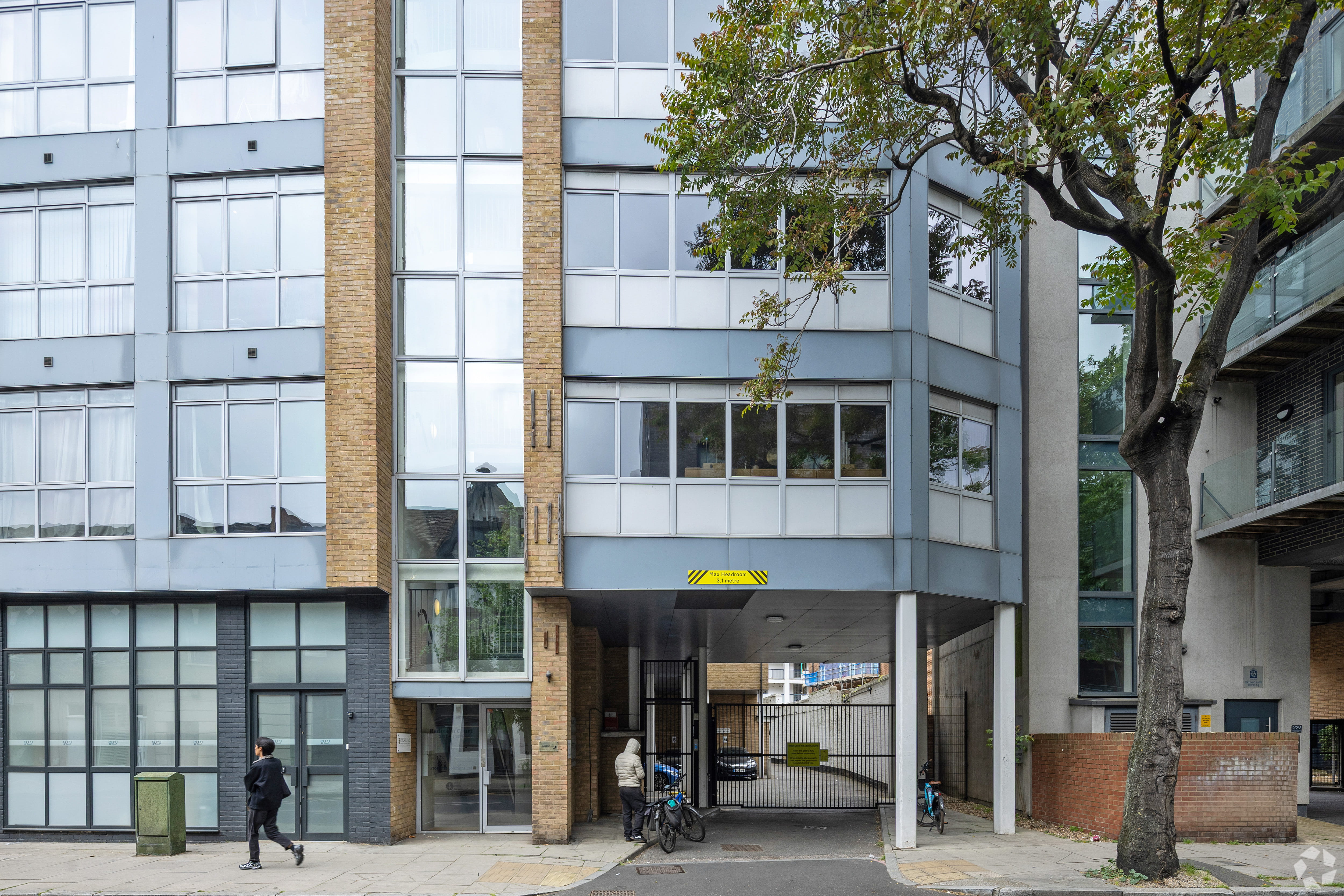 219 Long Ln - Radisson Court Office Space, London SE1 4PR