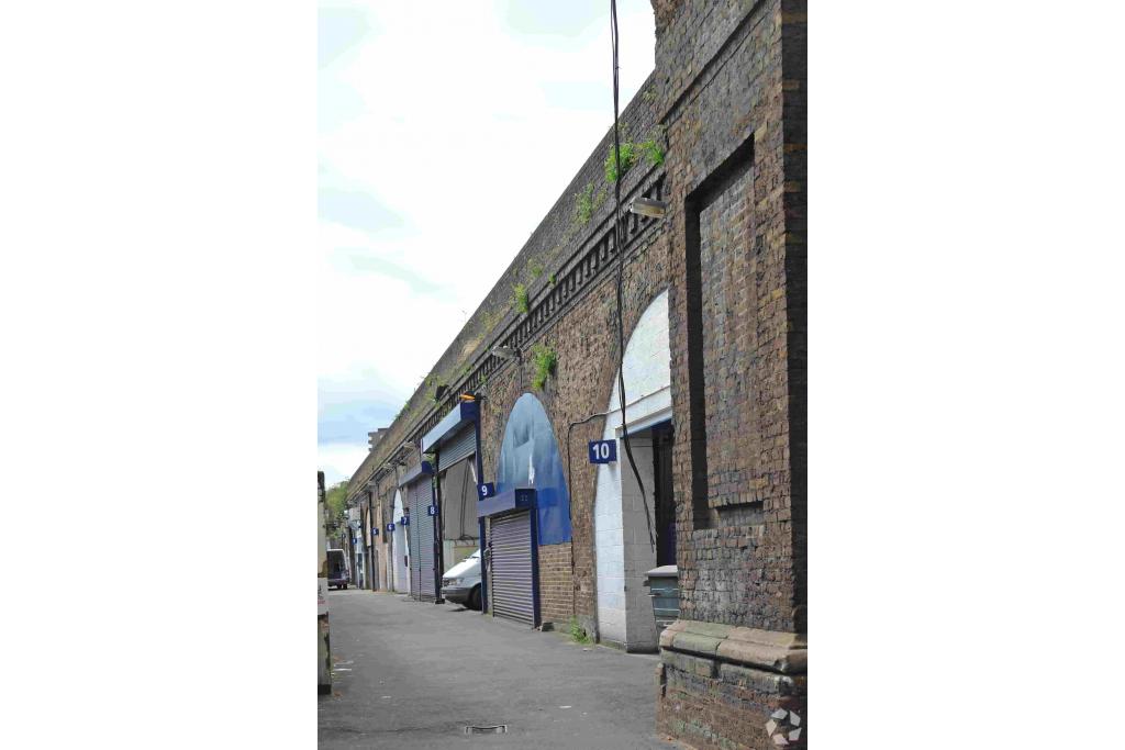 Newington Court Business Centre - Light Industrial Unit for Rent, Southwark, London SE1 6NT