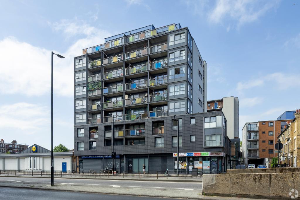 82-96 Old Kent Rd - Retail Shopfront Unit, Southwark, London SE1 4NX