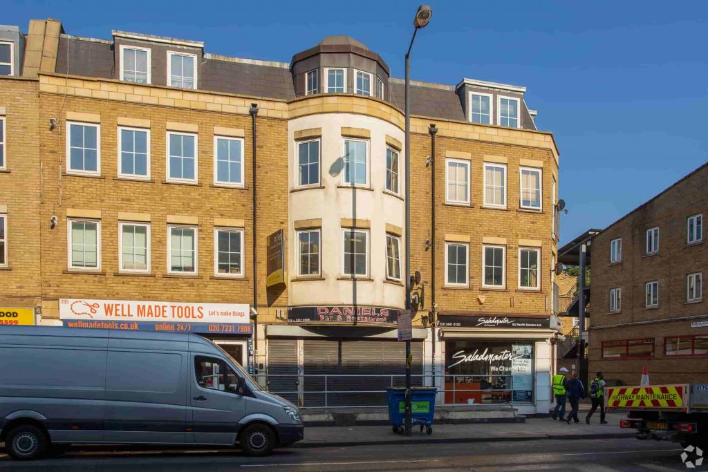 207 Old Kent Rd - Shopfront Retail Unit, Southwark, London SE1 5NA