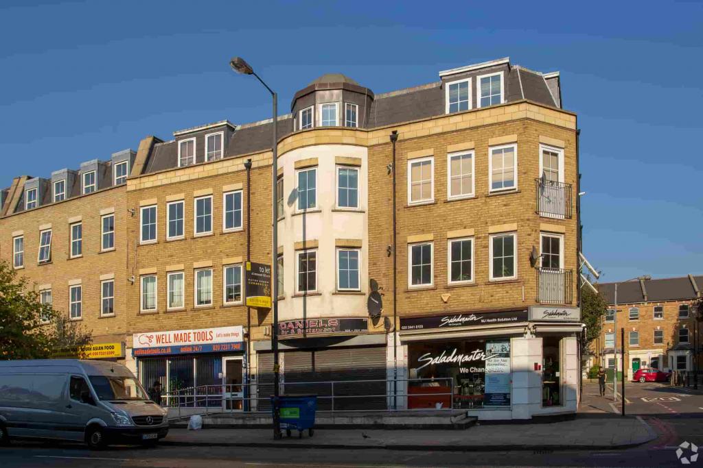 207 Old Kent Rd - Shopfront Retail Unit, Southwark, London SE1 5NA