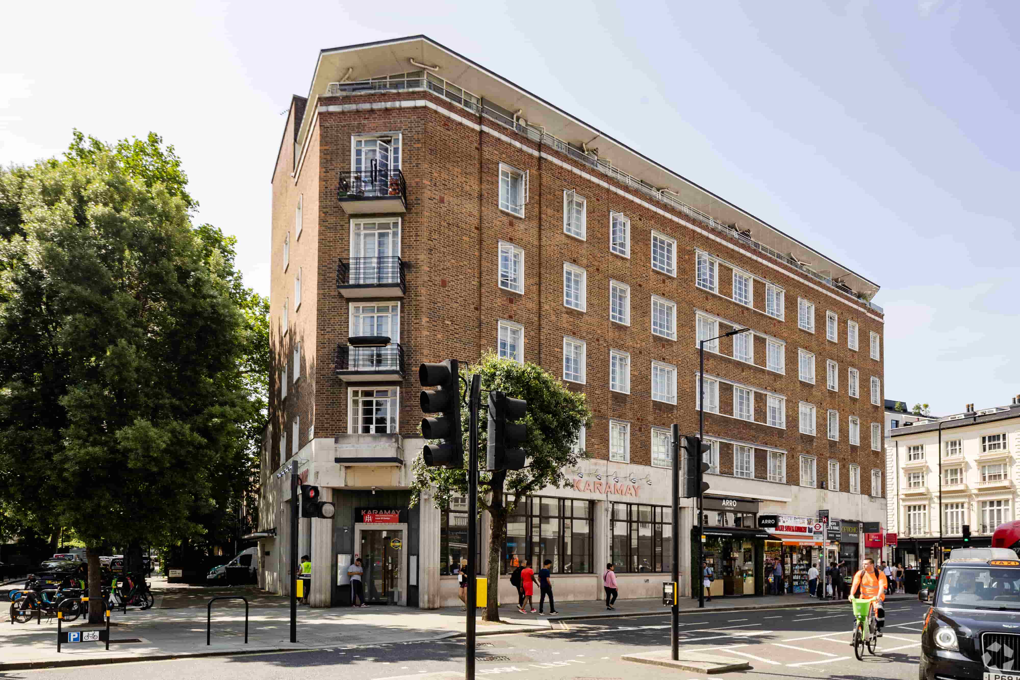 330 Queensway - Retail Shopfront Unit, Westminster, London W2 6LY