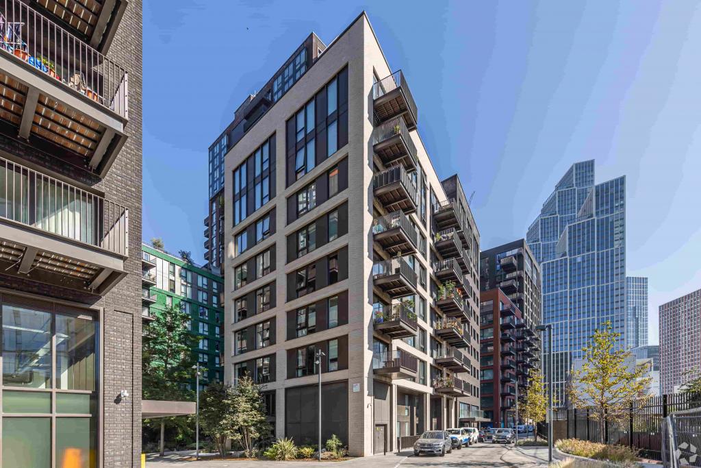 2 Ravine Way - Embassy Gardens Legacy 1 - Retail Shopfront Unit, Nine Elms, London SW8 5BL
