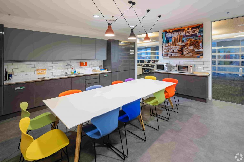 110 Southwark St - Bankside 1 The Blue Fin Building - Premium Office Space for Rent
