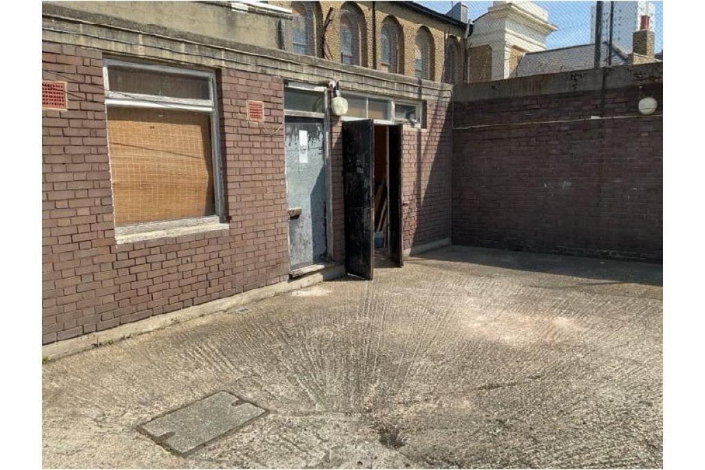23 Teversham Lane - Speciality Commercial Space To Let, Stockwell, London SW8 2DJ