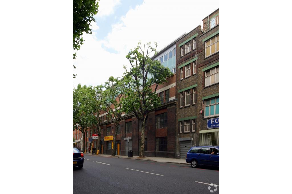166A-166B Tower Bridge Rd - Shopfront Retail/Office Unit, London, Greater London SE1 3LZ