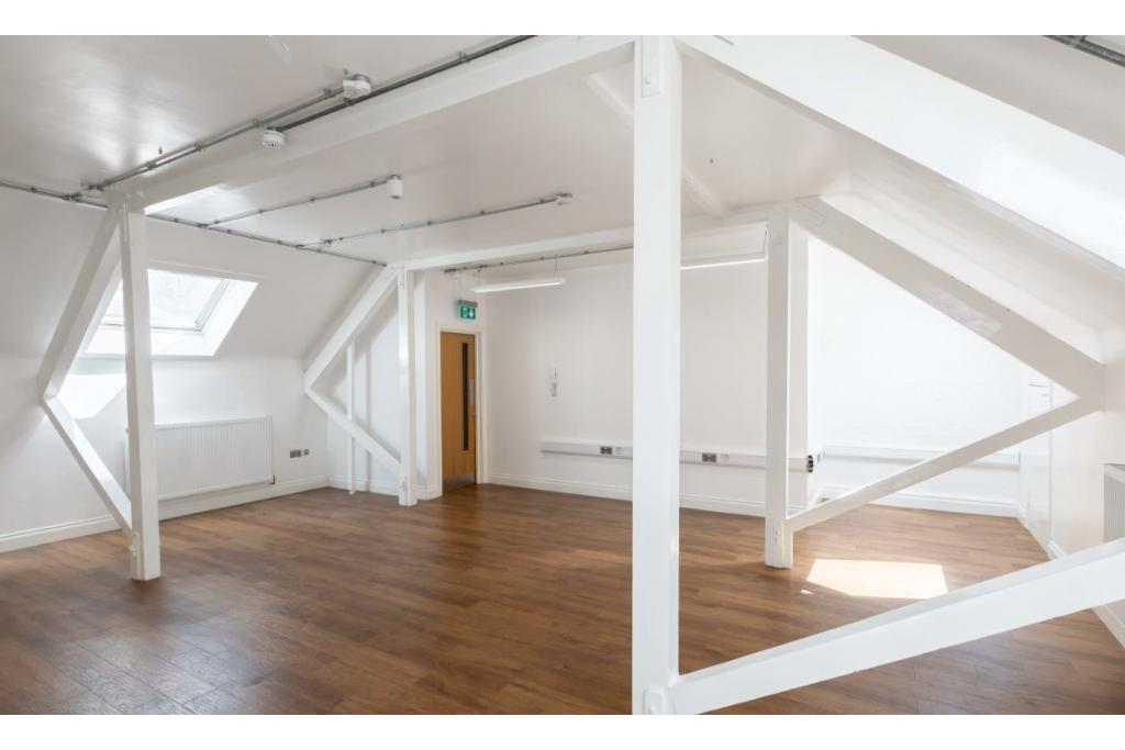 206-216 Tower Bridge Rd - Shopfront Retail/Office, Southwark, London SE1 2UP
