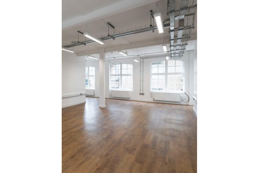 206-216 Tower Bridge Rd - Shopfront Retail/Office, Southwark, London SE1 2UP