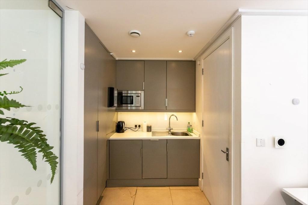 1 Treveris St - Office Space, Southbank East, London SE1 0FW