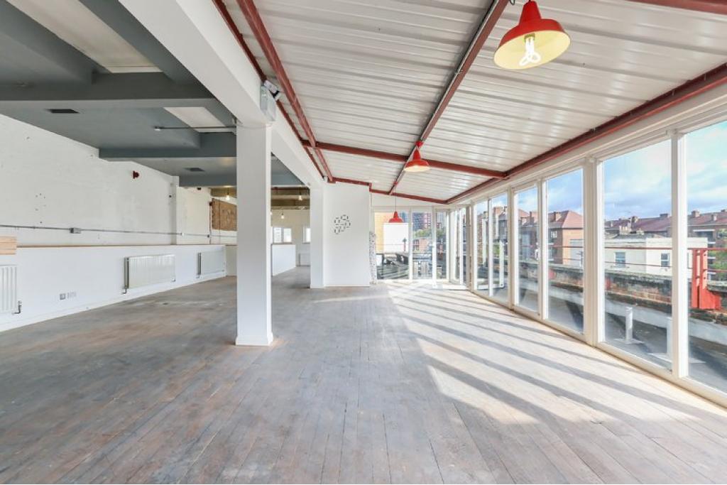 124-132 Wandsworth Rd - Shopfront Retail/Office, Lambeth, London SW8 2LB