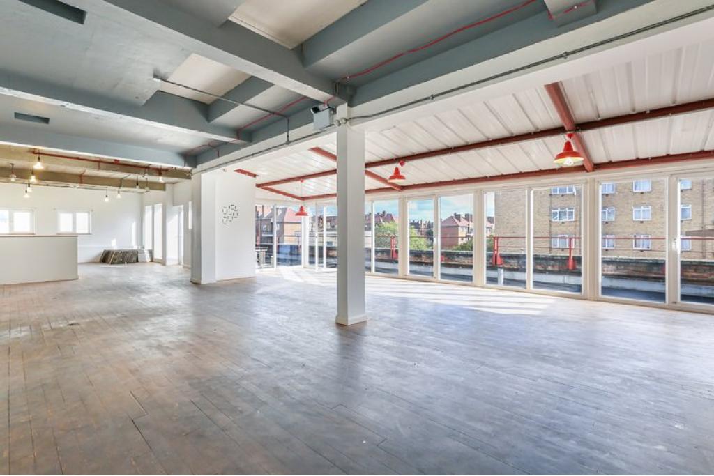 124-132 Wandsworth Rd - Shopfront Retail/Office, Lambeth, London SW8 2LB
