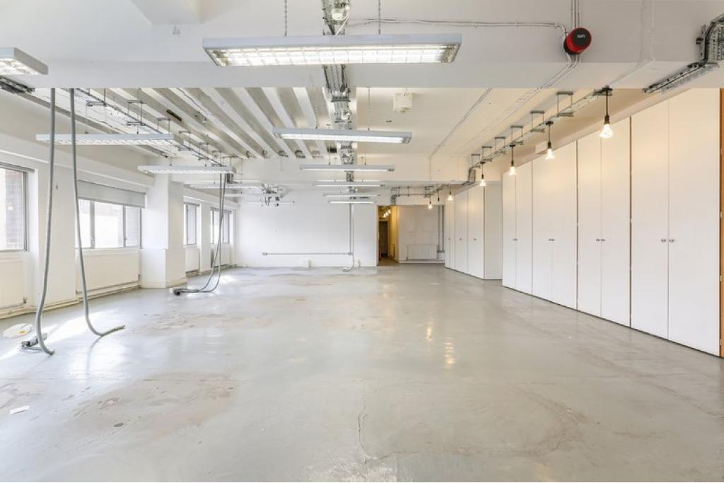 124-132 Wandsworth Rd - Shopfront Retail/Office, Lambeth, London SW8 2LB