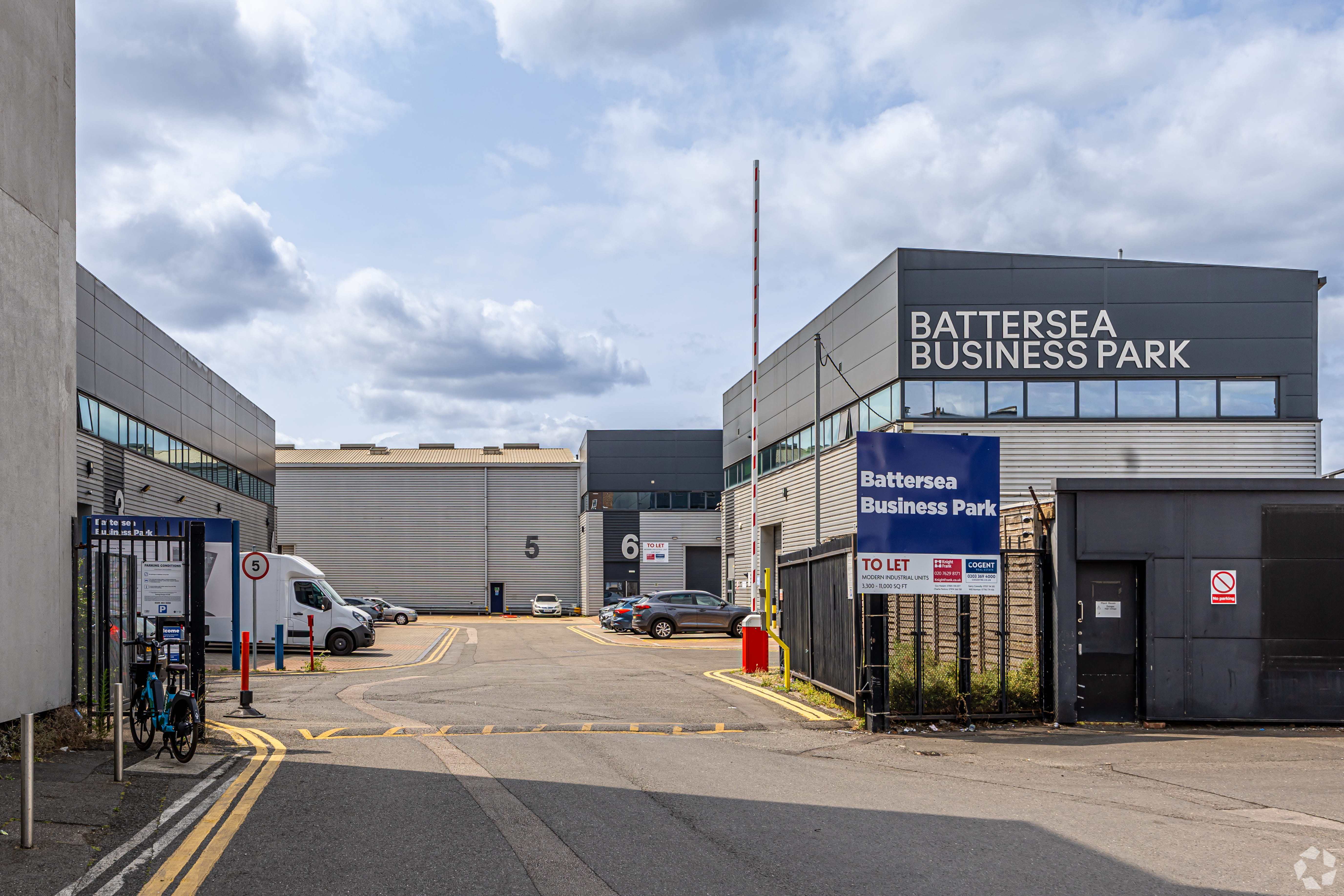 8 Stewarts Rd - Industrial Warehouse Space for Rent, Battersea, London SW8 4UG