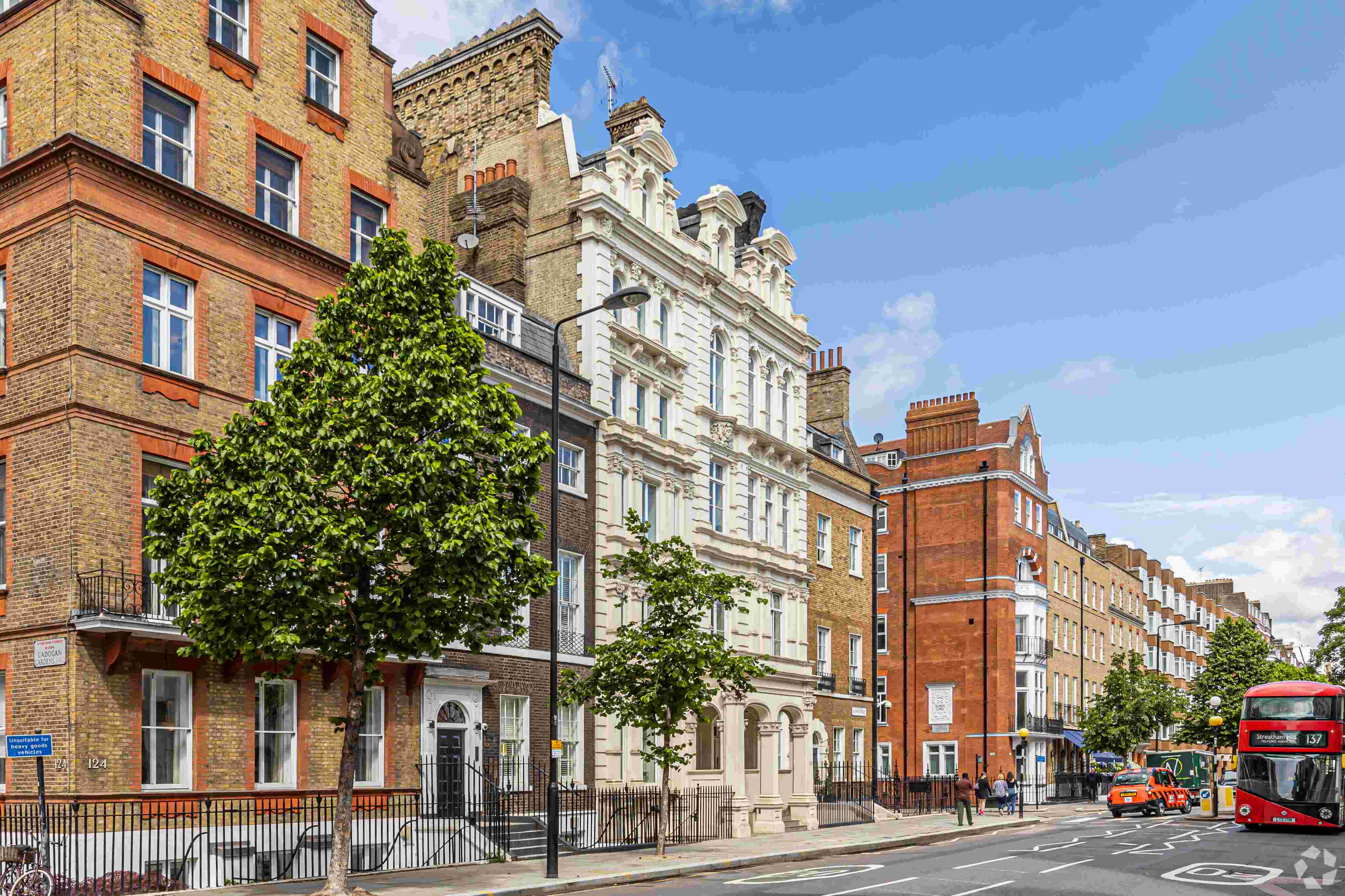 121-122 Sloane Street - Office Space for Rent, Knightsbridge, London SW1X 9BW