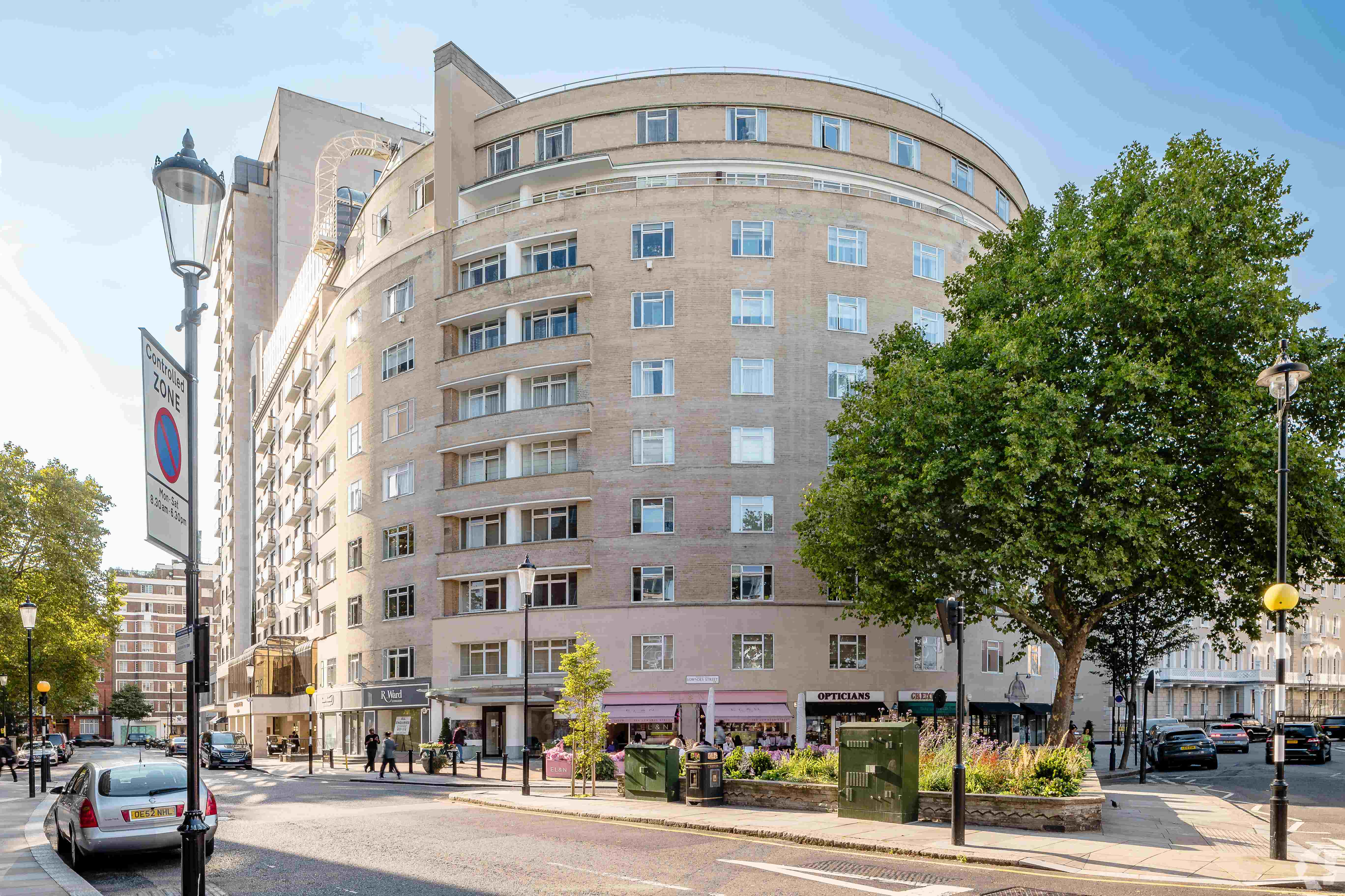 24-26 Lowndes St - Chelsea House Apartments, Knightsbridge, London SW1X 9PU