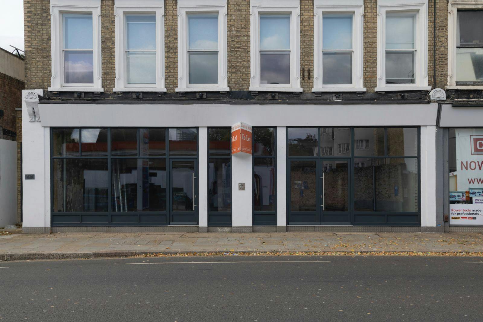306-306A Fulham Road - Retail Shopfront Space for Rent, Chelsea, London SW10 9ER