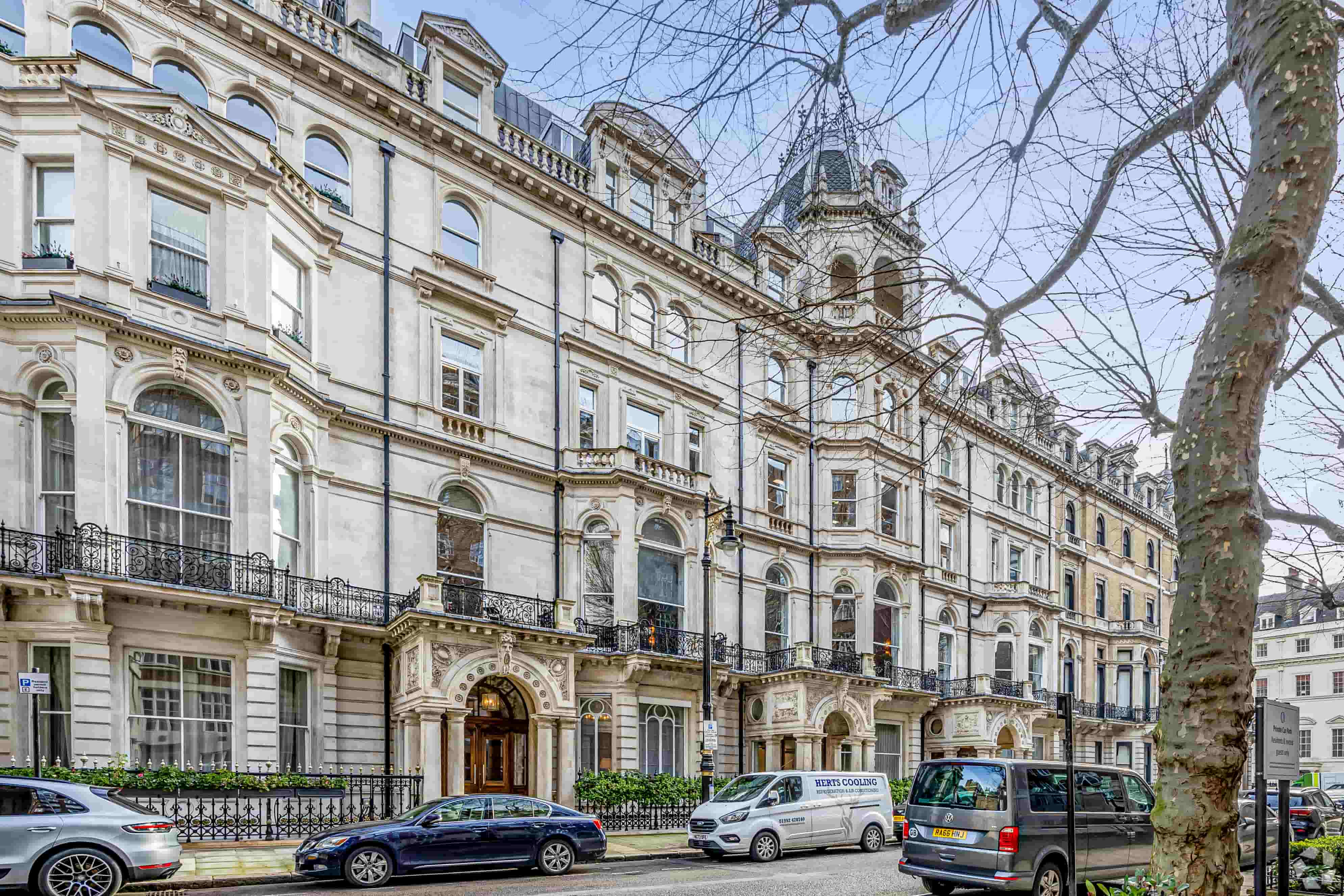6 Chesterfield Gardens - Office Space for Rent, Mayfair, London W1J 5BQ