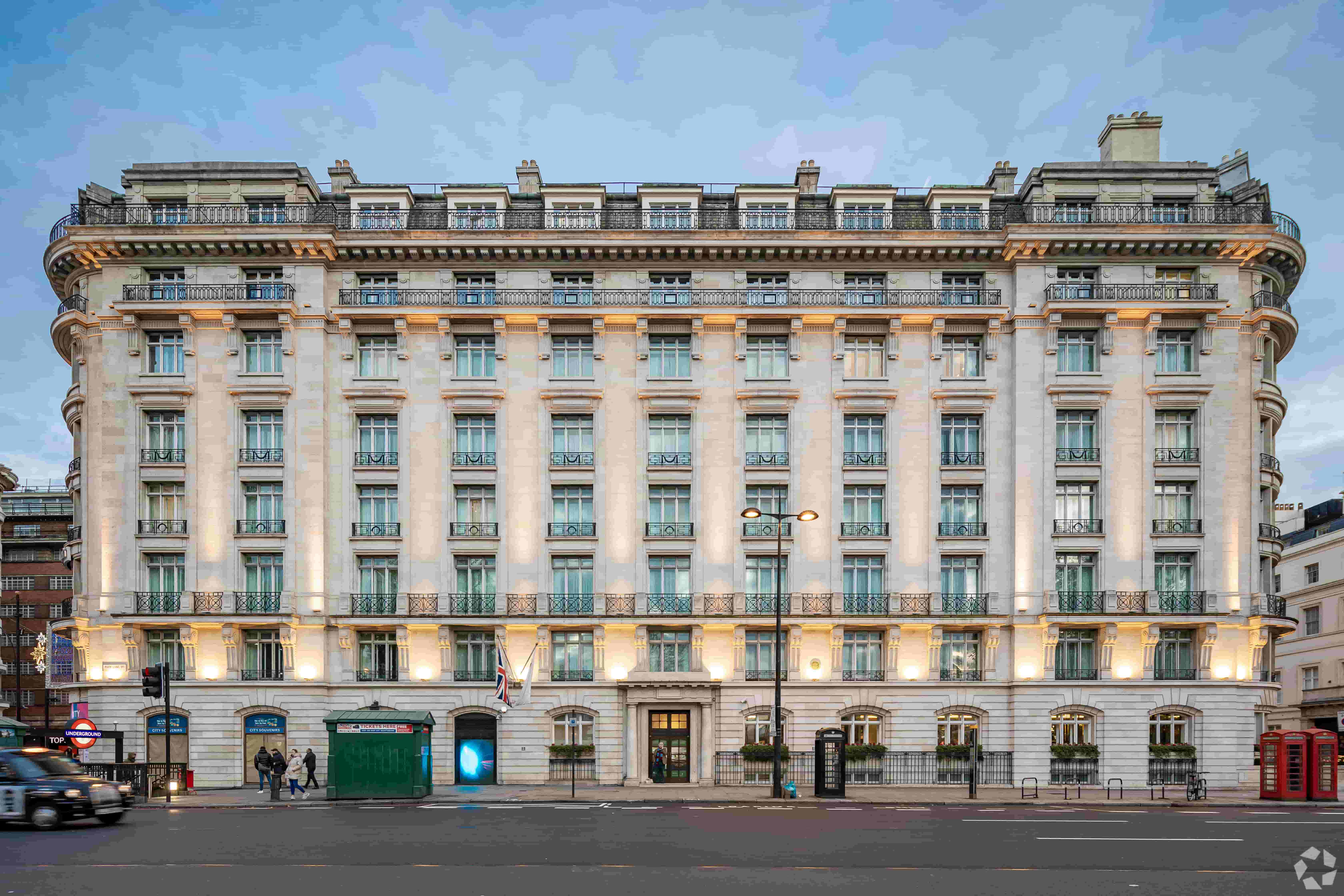 Marriott Hotel London Park Lane - Hotel Unit, Mayfair, London W1K 7AA