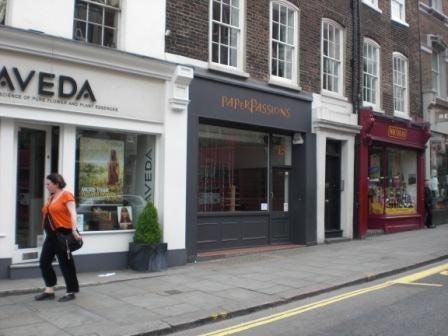 15 Kensington Church Street - Retail/Residential Property for Rent, Kensington, London W8 4LF