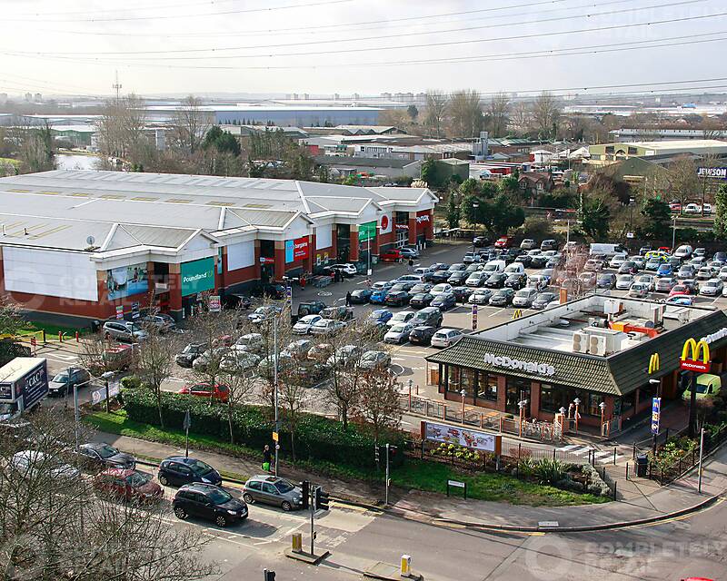 Highbridge Retail Park, Waltham Abbey – Strategic Six‑Unit Retail Hub