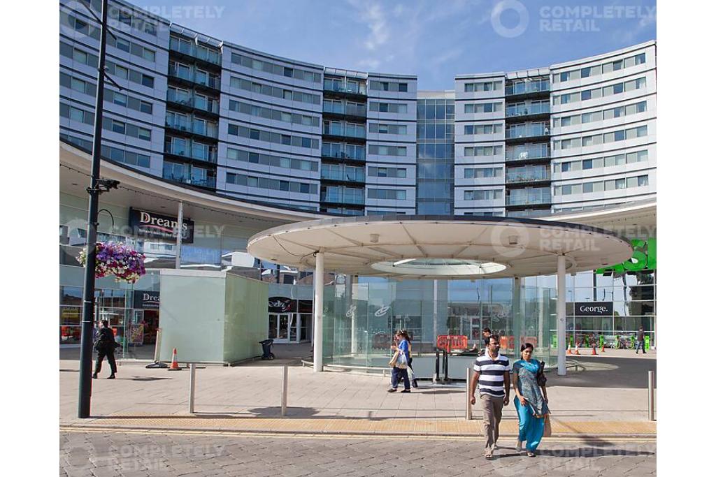 The Blenheim Centre, Hounslow – Versatile Mixed‑Use Retail Opportunity