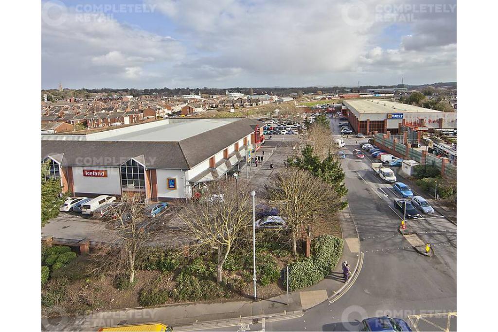 Alphington Road Retail Park – Prime Retail Investment Opportunity in Exeter