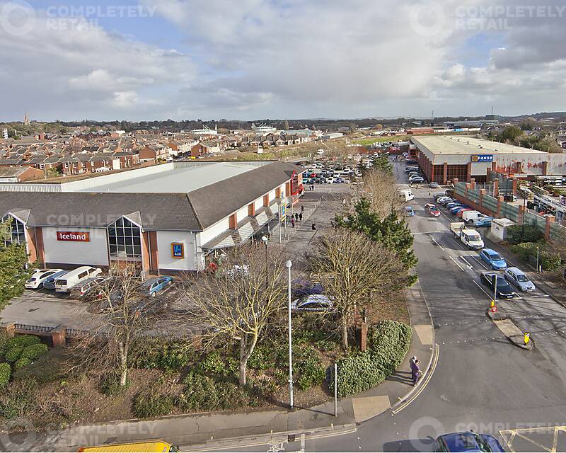 Alphington Road Retail Park – Prime Retail Investment Opportunity in Exeter