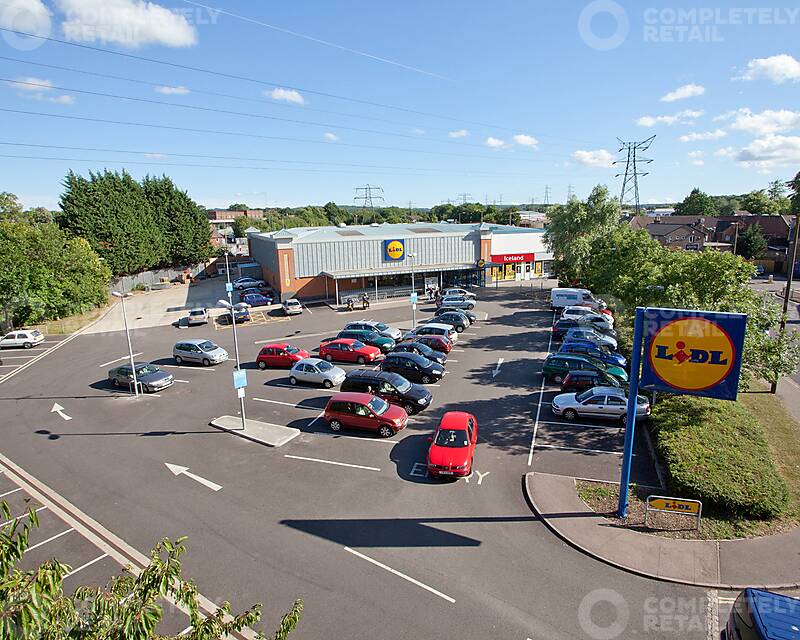 Three Bridges Retail Park, Crawley – High-Performing Roadside Warehouse Scheme