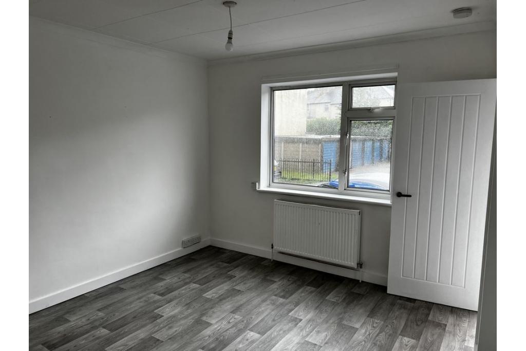 DSS Friendly | 3-Bed Mid-Terrace Home | Wyndham Road, Dover CT17