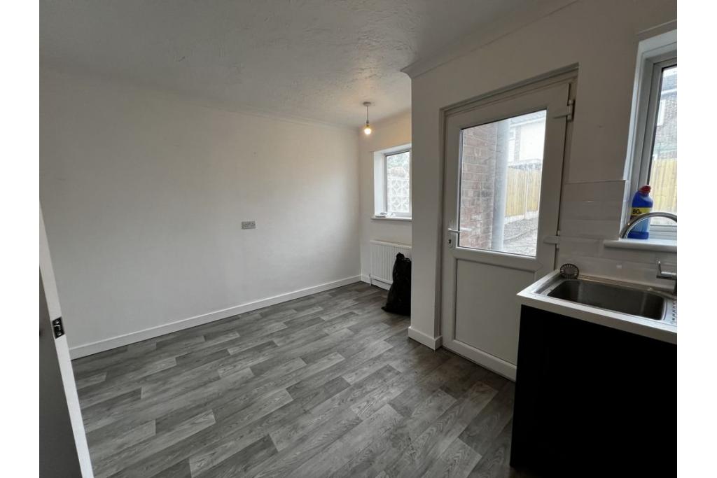 DSS Friendly | 3-Bed Mid-Terrace Home | Wyndham Road, Dover CT17