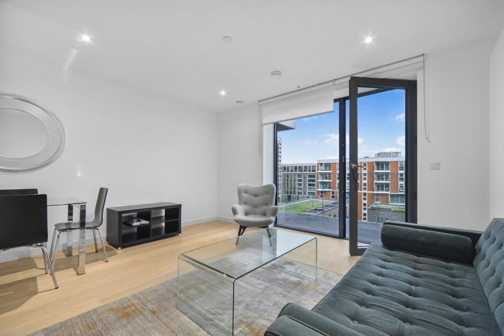 Stylish One-Bedroom Apartment – Bonnet Street, Royal Wharf, Docklands, London E16